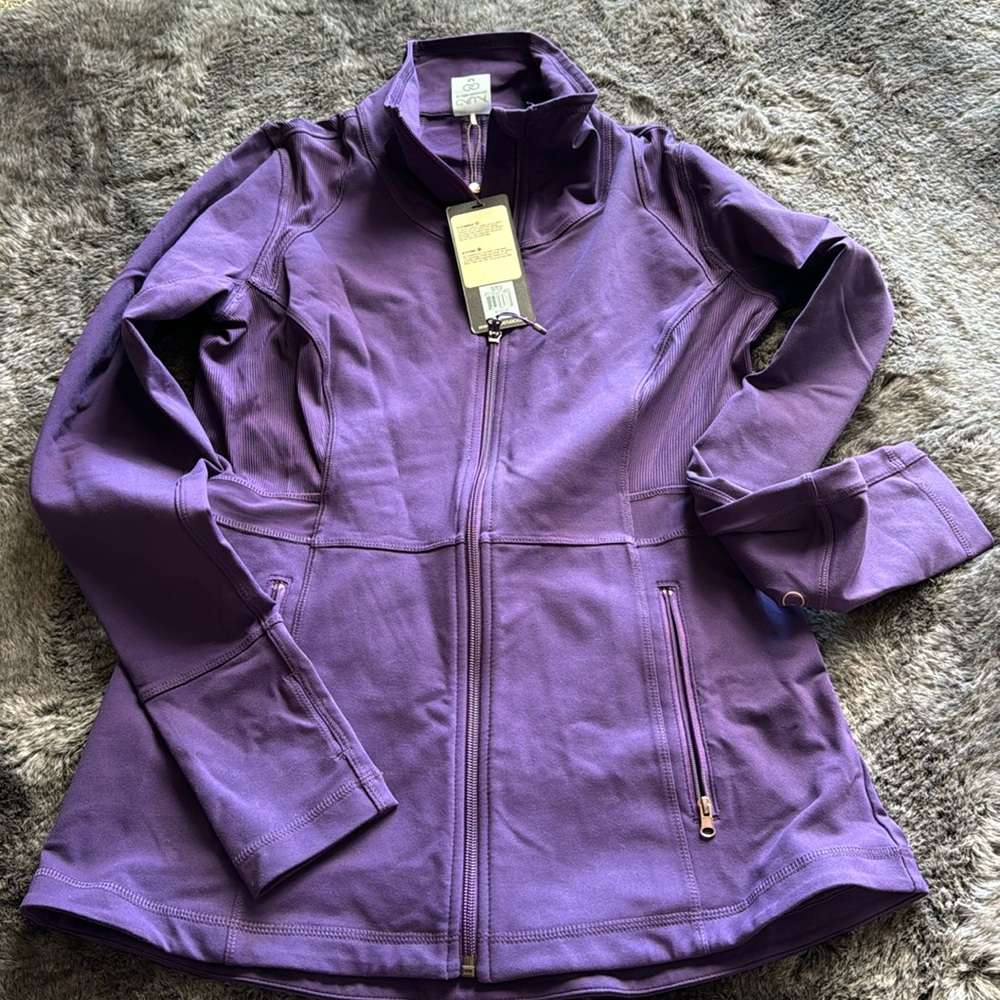 Women’s Calia core fitness jacket blackberry cordial New With Tags M, Medium